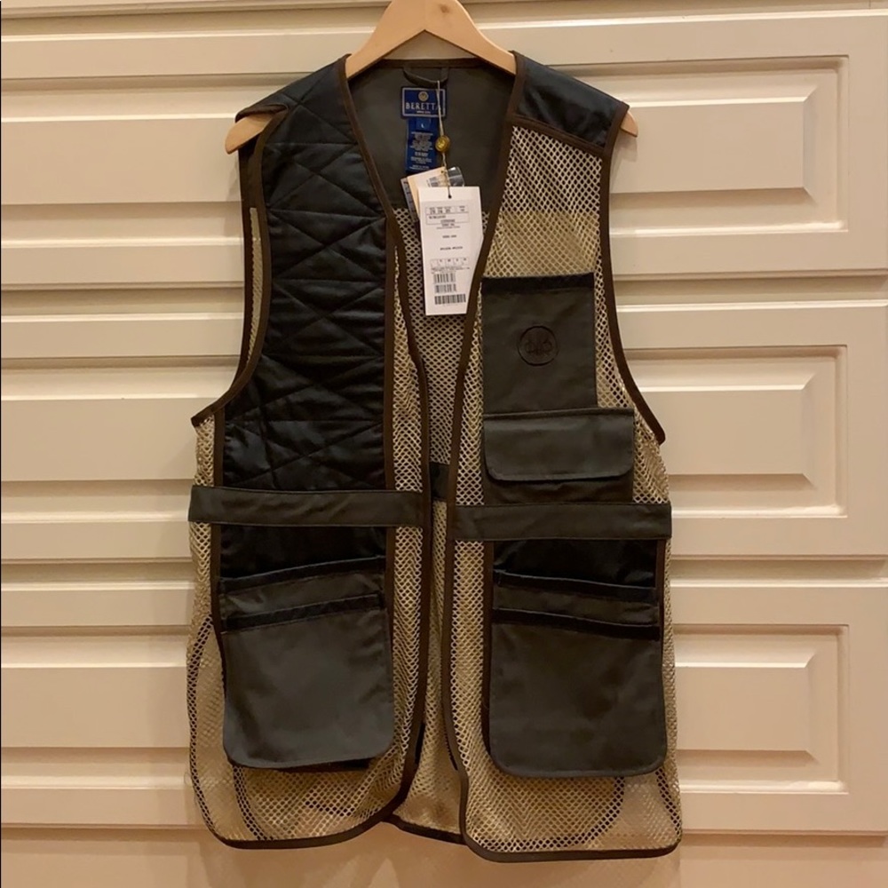 Beretta NWT two tone clays vest